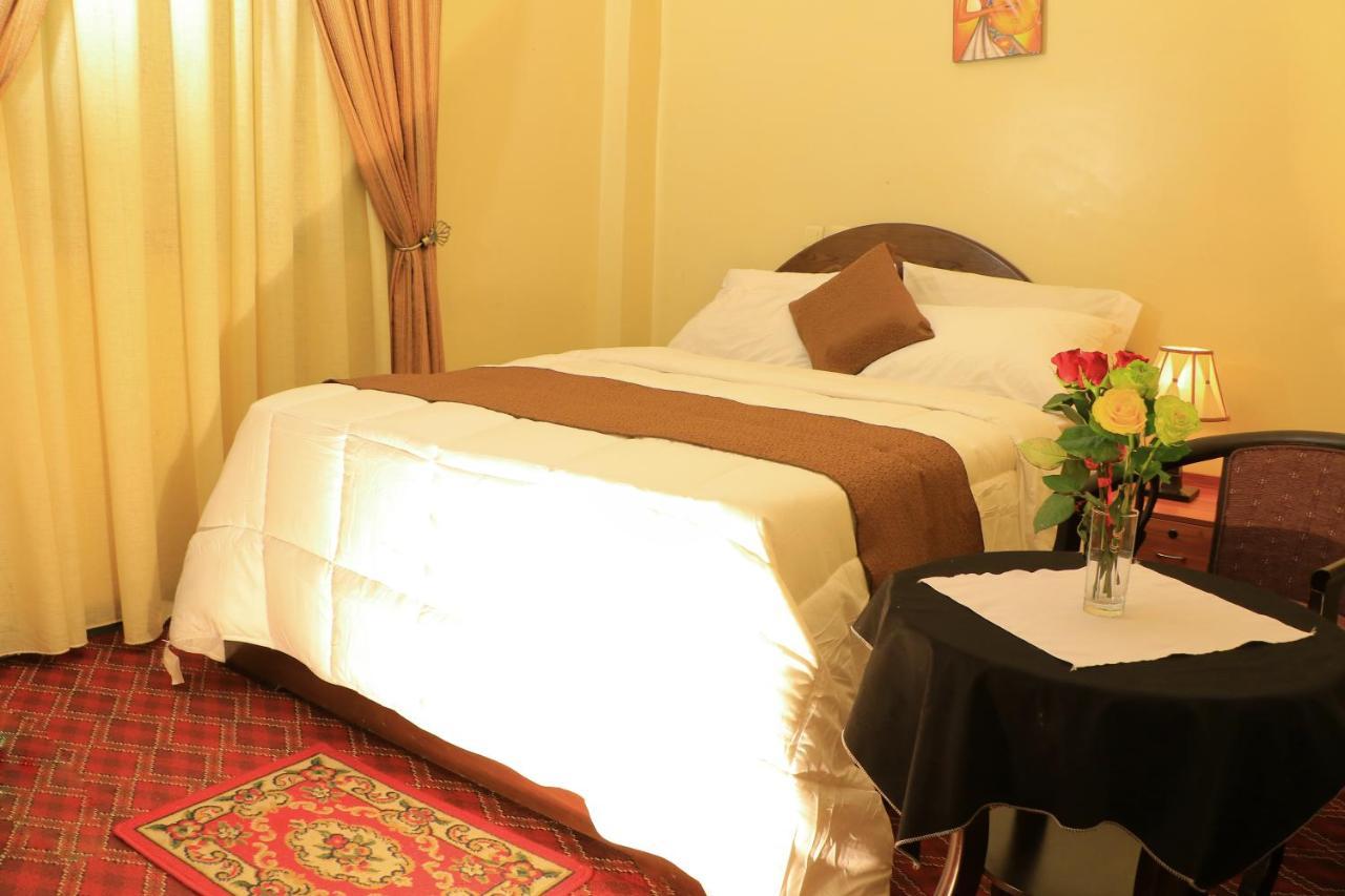 Keba Guest House Аддис-Абеба Экстерьер фото