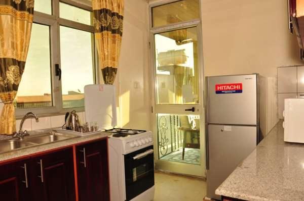 Keba Guest House Аддис-Абеба Экстерьер фото