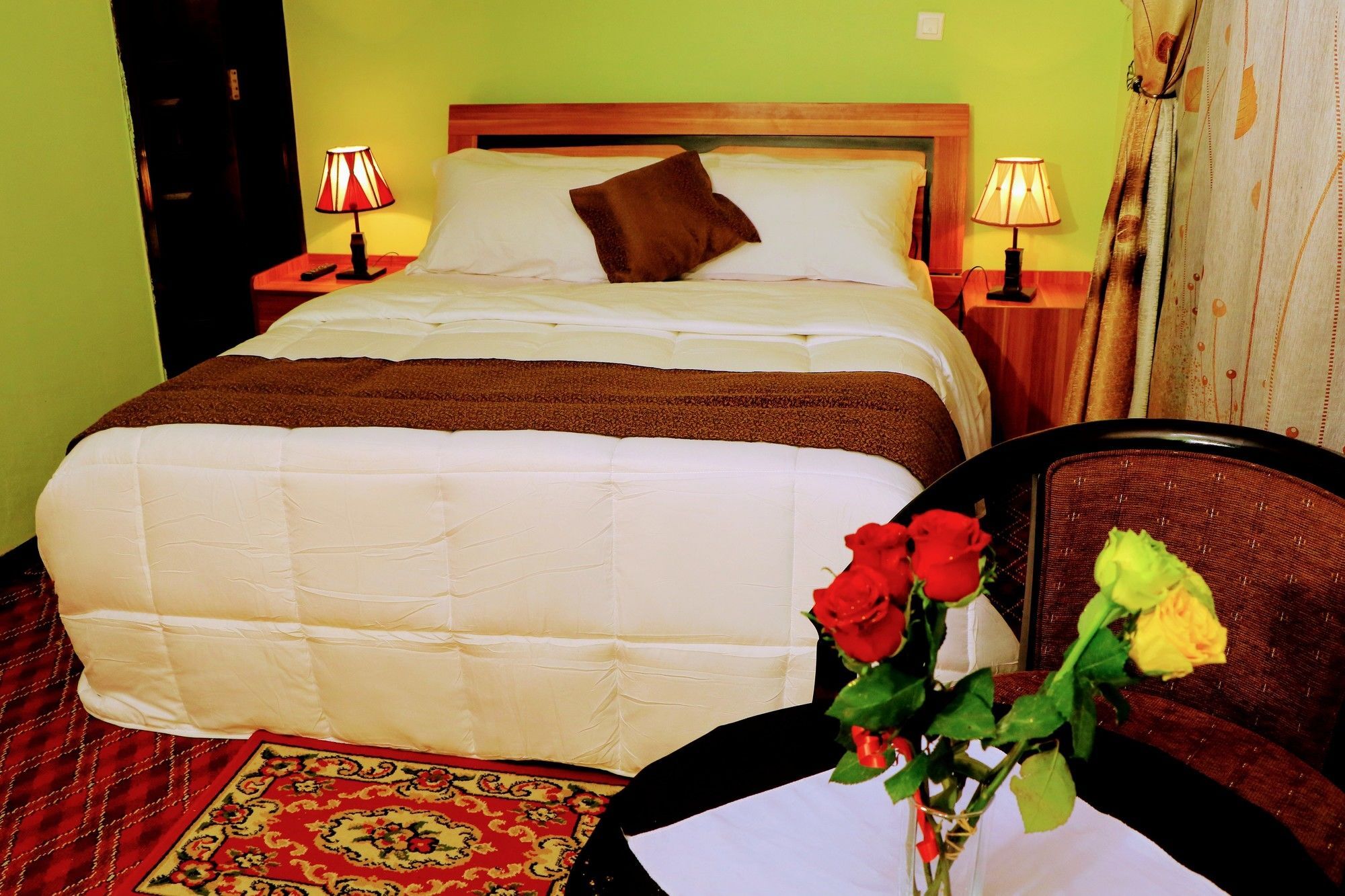 Keba Guest House Аддис-Абеба Экстерьер фото